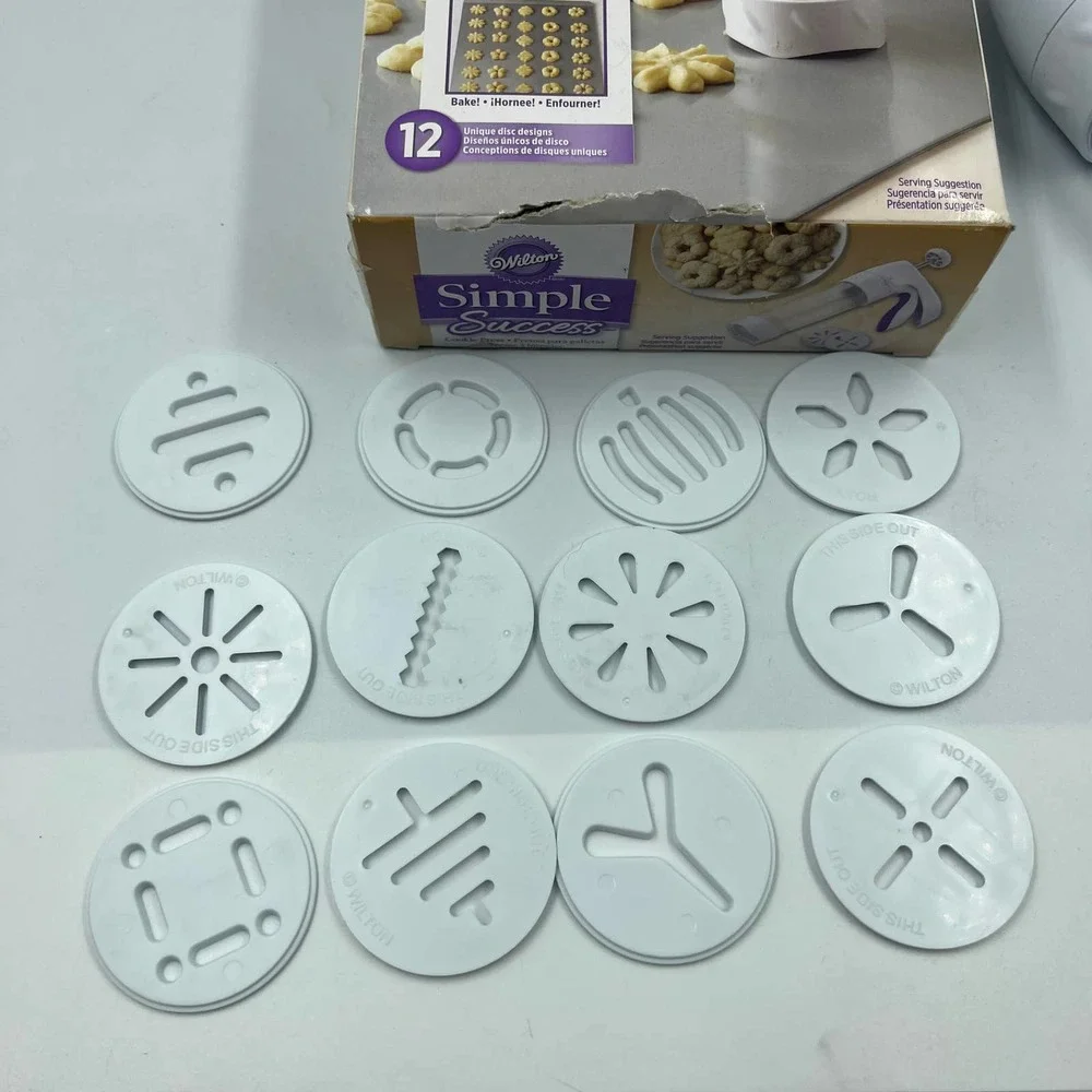 Wilton Simple Success Cookie Press 12 Discs White W Box Holiday Baking Accessory